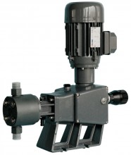 POMPE ELECTROMECANIQUE SERIE "P" 158 L 9 BAR TETE PVC EPDM MOTEUR MONOPHASE 230V 0,25KW 3/4''GM