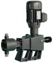 POMPE ELECTROMECANIQUE SERIE "P" 838 L 8 BAR TETE PVC VITON MOTEUR MONOPHASE 230V 0,75KW 1''1/2GM